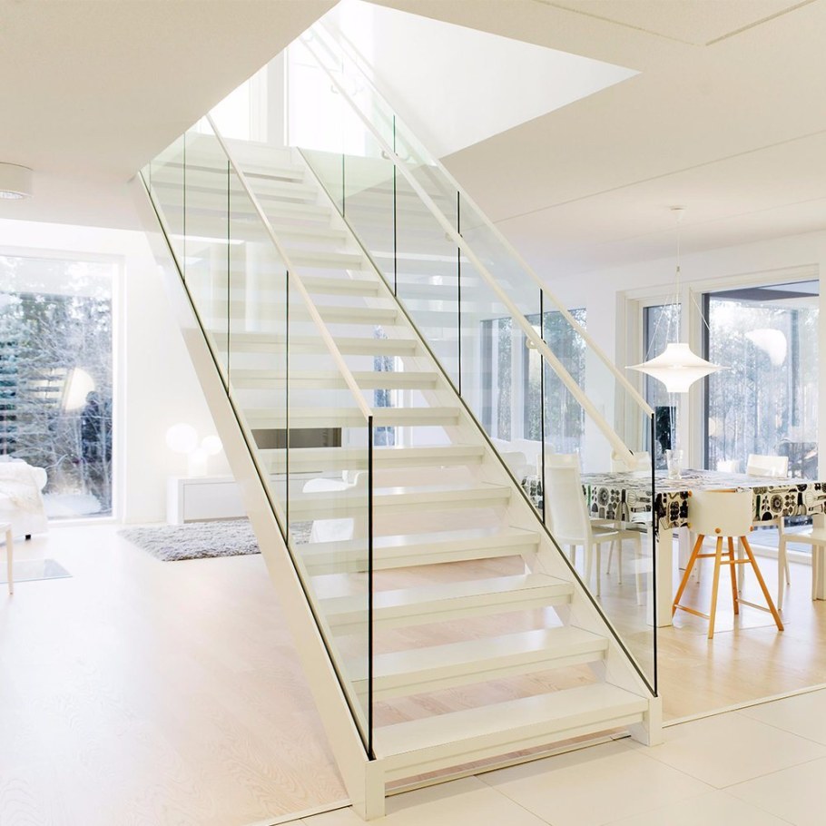 Стеклянные перила для лестниц