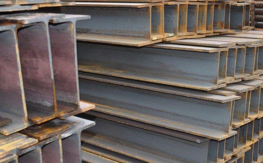 Балка двутавровая стальная 20