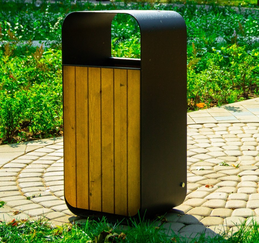 Урна город Аданат