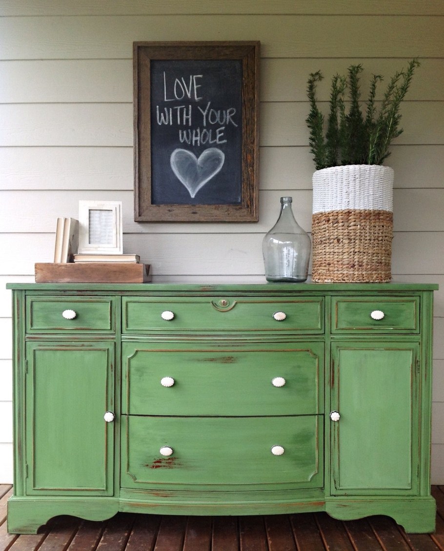 Старая мебель