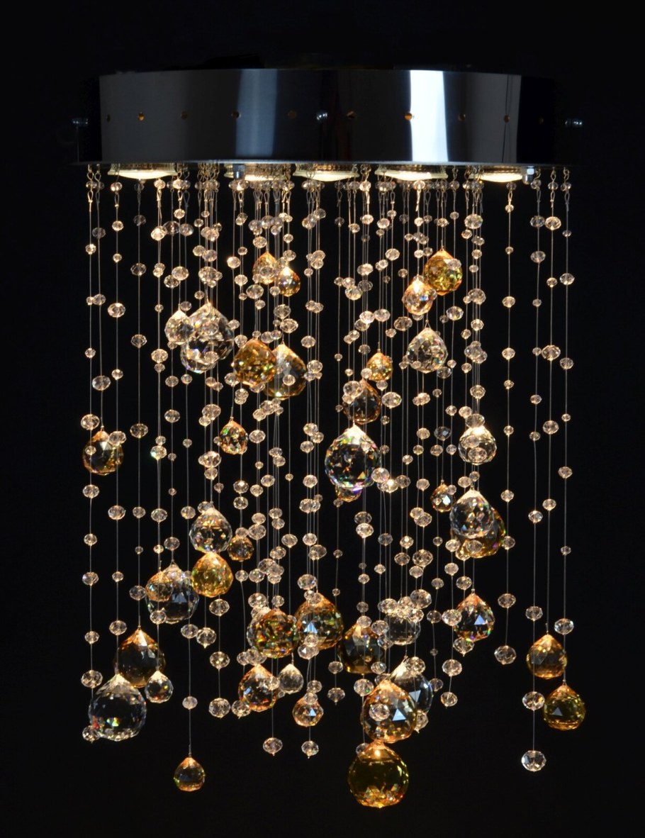 Люстра потолочная с хрустальными подвесками