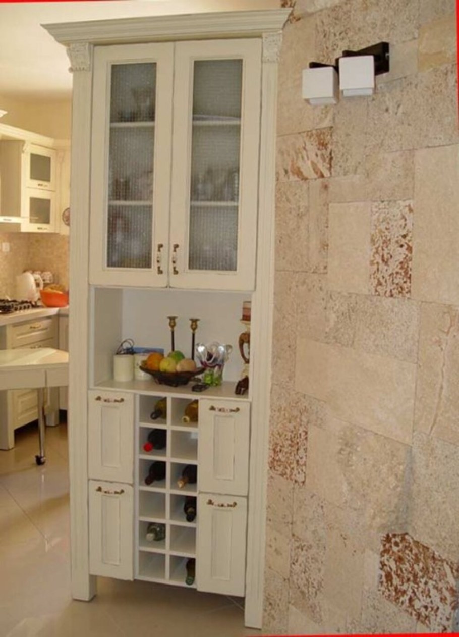 Кухонный пенал