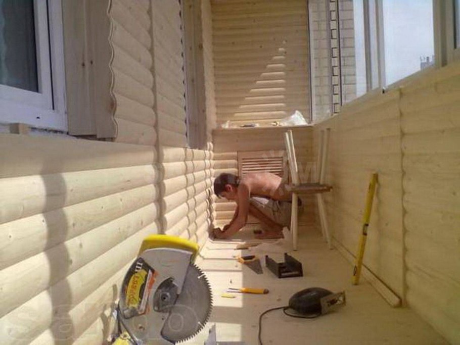 Отделка стен снаружи блок хаусом