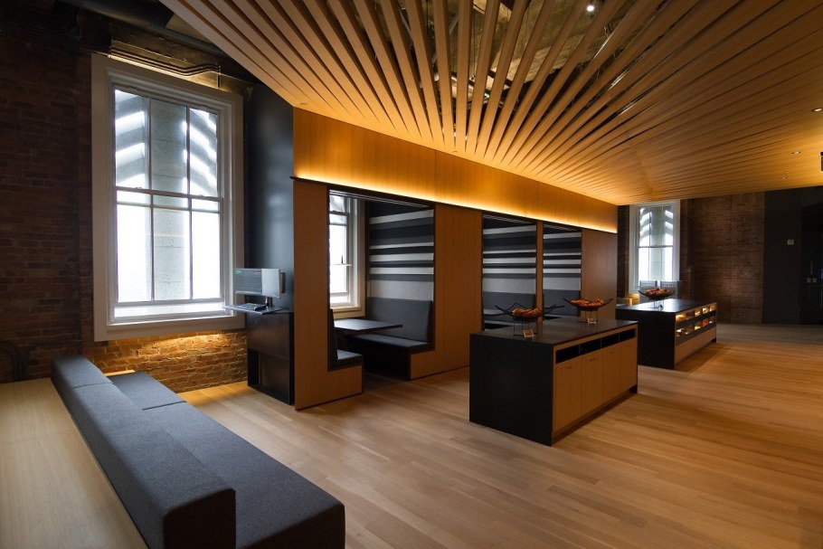 Современная отделка офиса