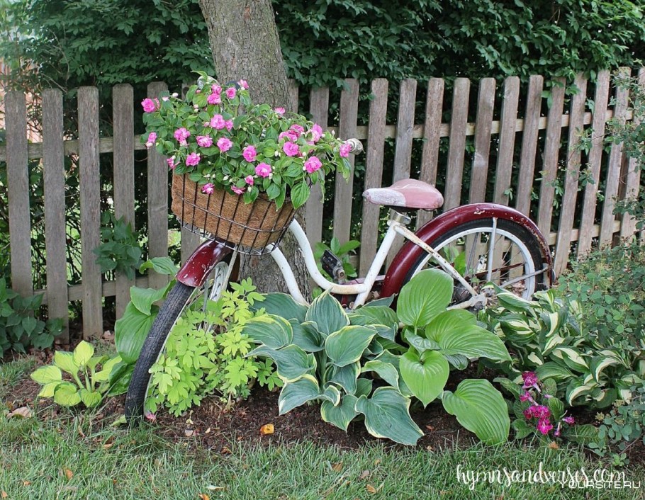 Велосипед цветник
