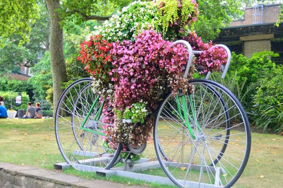 Велосипед цветник