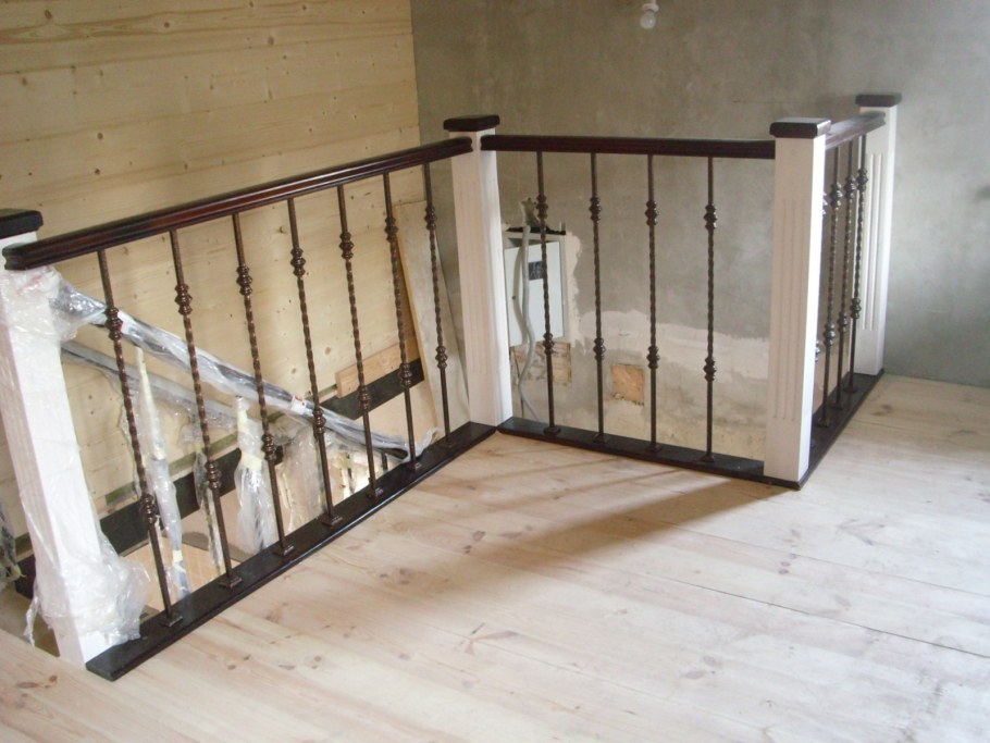 Деревянные ограждения для лестниц
