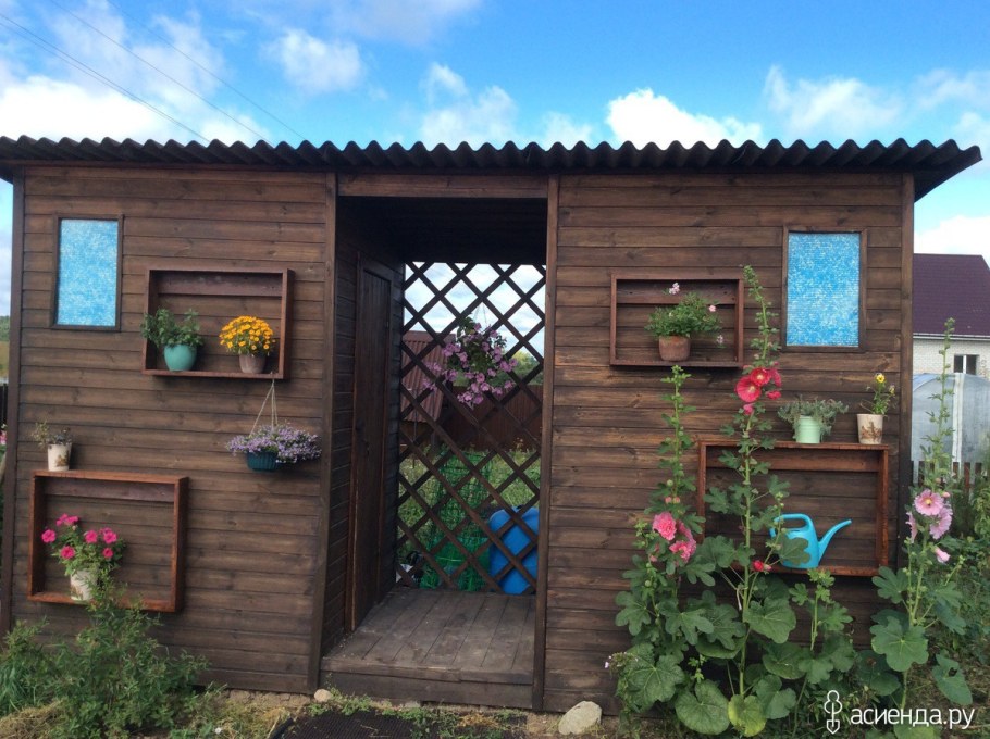 Красивый сарай