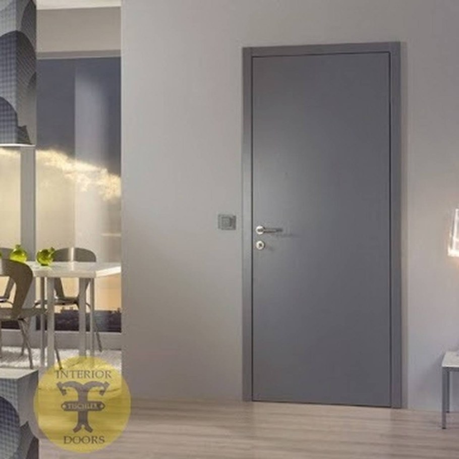 Серые двери в интерьере