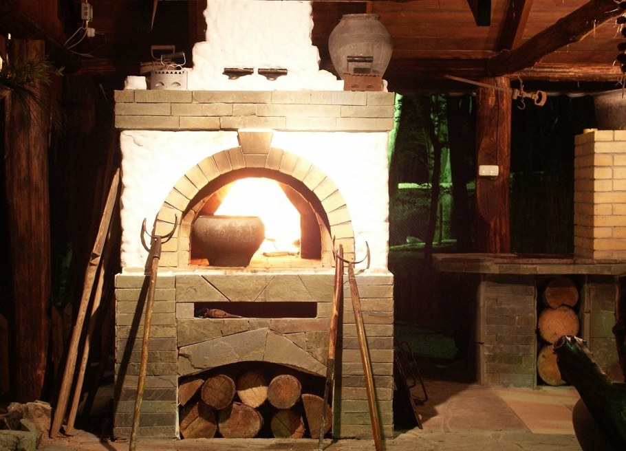 Старинная печь