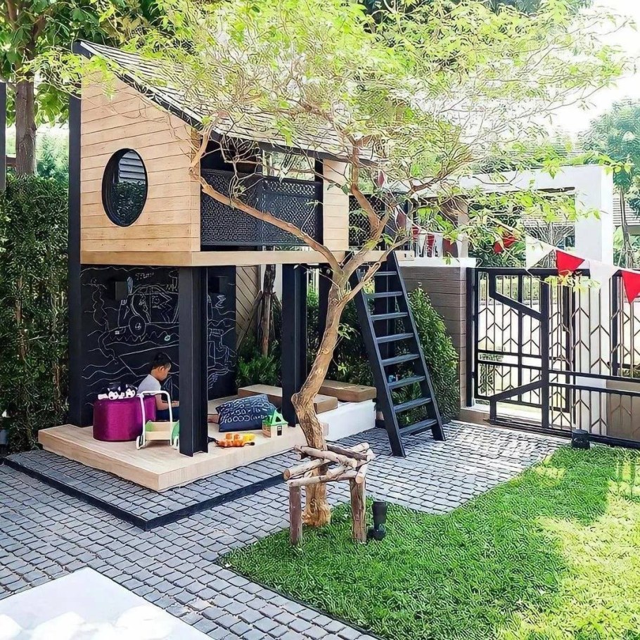 Дача детский площадка