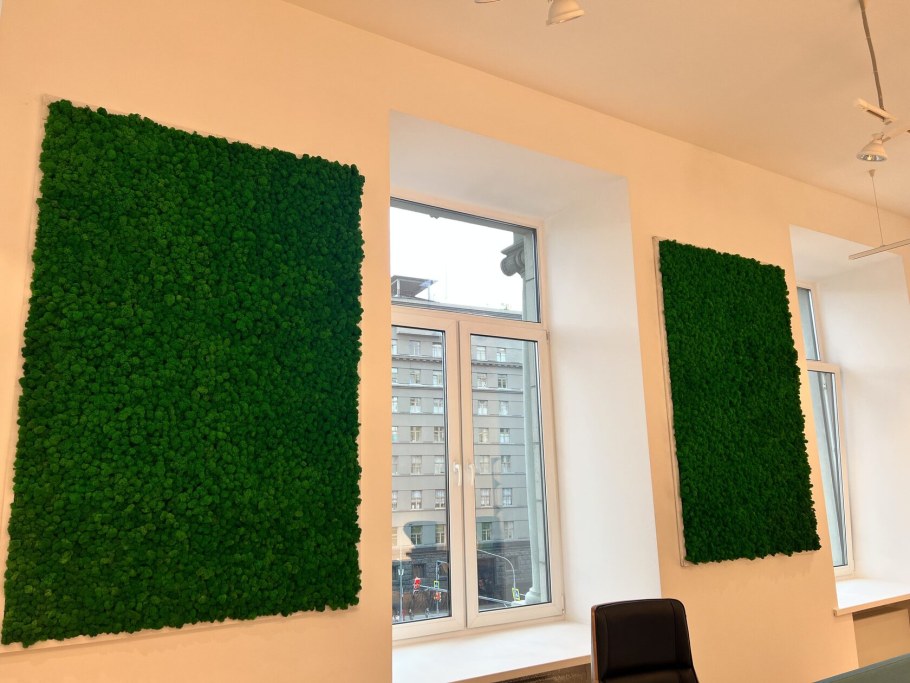 Декор из мха