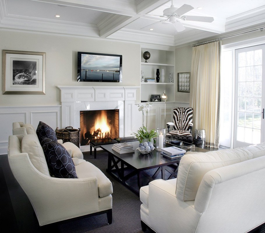 Камины в интерьере гостиной