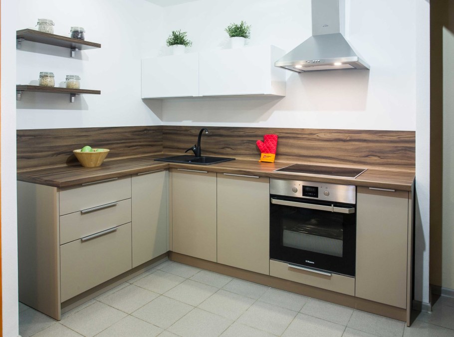 Столешница под дерево для кухни