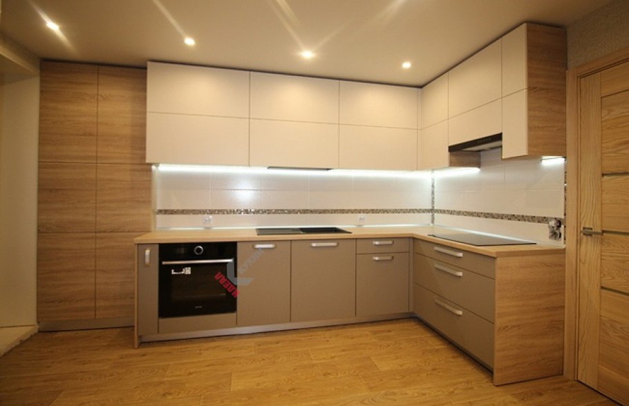 Кухня фасады пластик Fenix белый