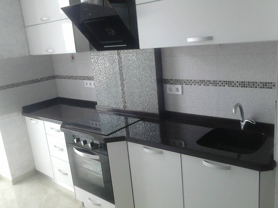 Кастилло темный столешница кедр