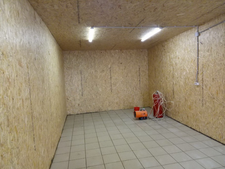 Обшивка гаража внутри