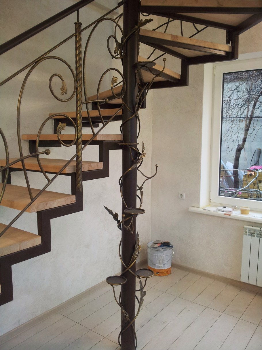 Лестница ковка