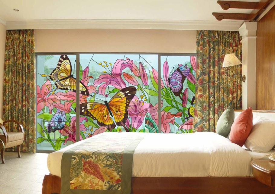 Витраж в современном интерьере