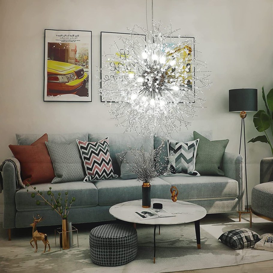 Люстра в виде одуванчика