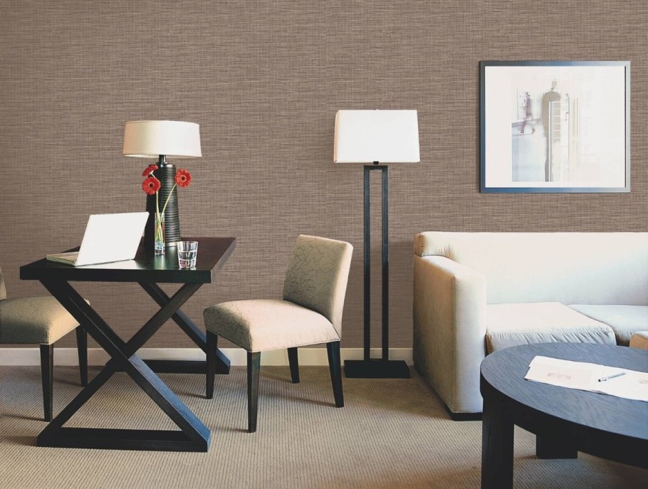 Ткань на стене в интерьере