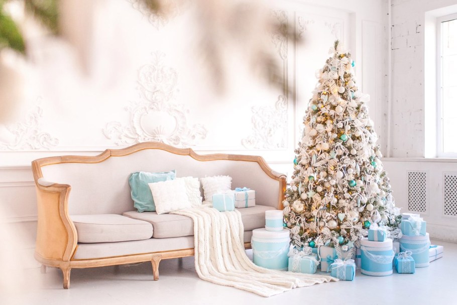 Новогодняя елка в интерьере