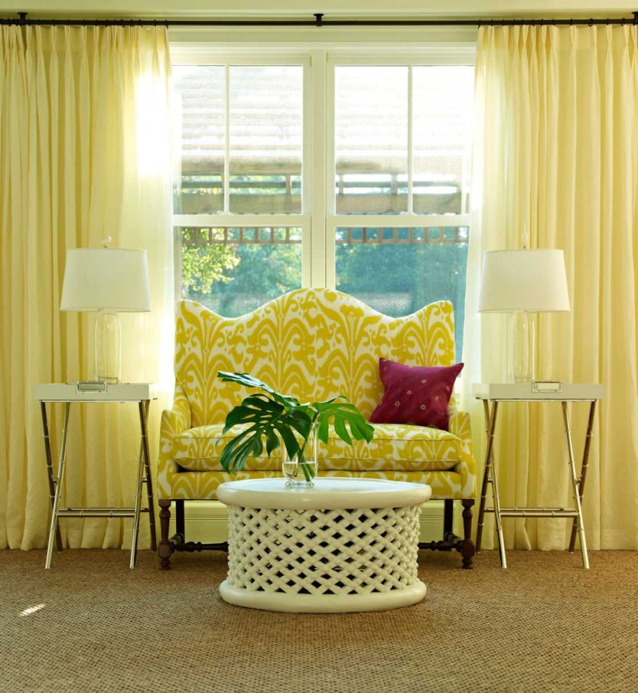 Светло желтые шторы