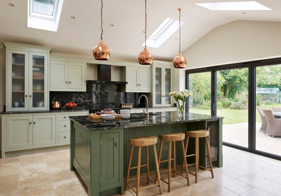 Кухня с выходом на террасу