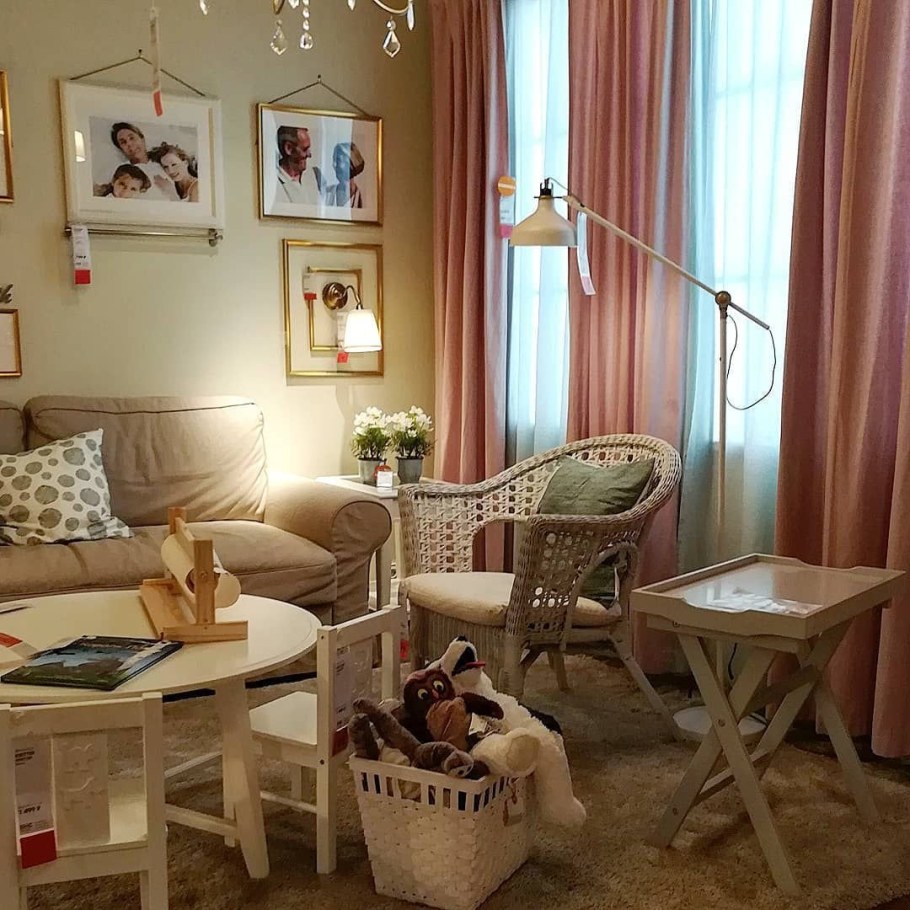 Гостиная икеа ломмарп