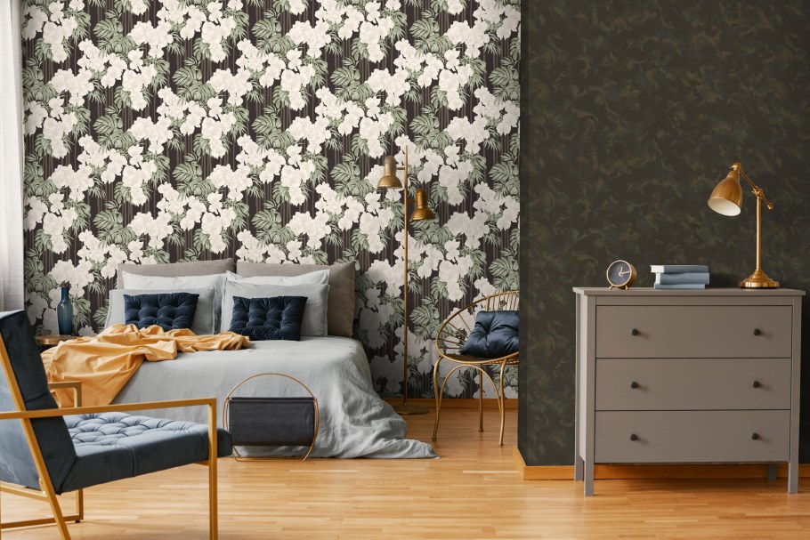 Обои флизелиновые Monte Solaro черные