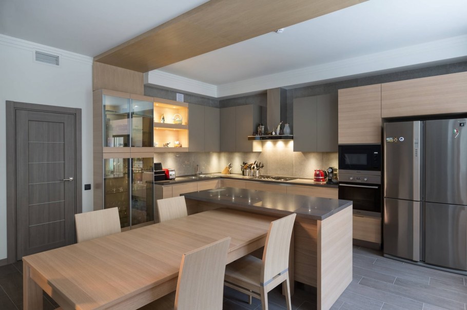 Кухня гостинная 16кв островом