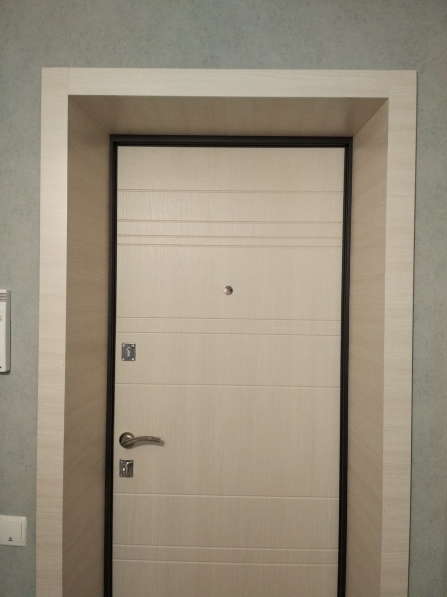 Откосы входной двери