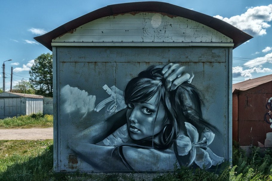 Роспись на воротах