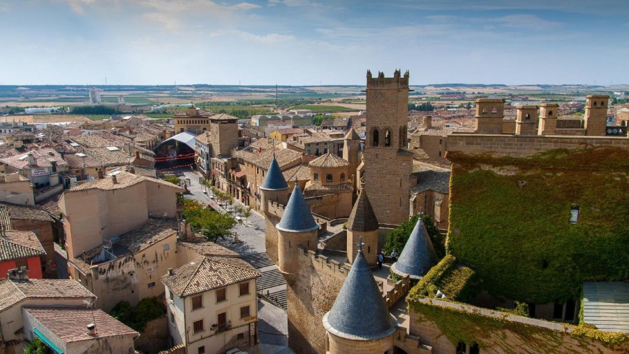 Замок Олите Испания