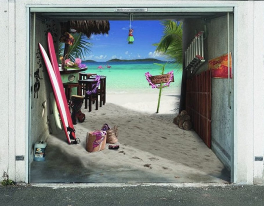 Необычные гаражные ворота