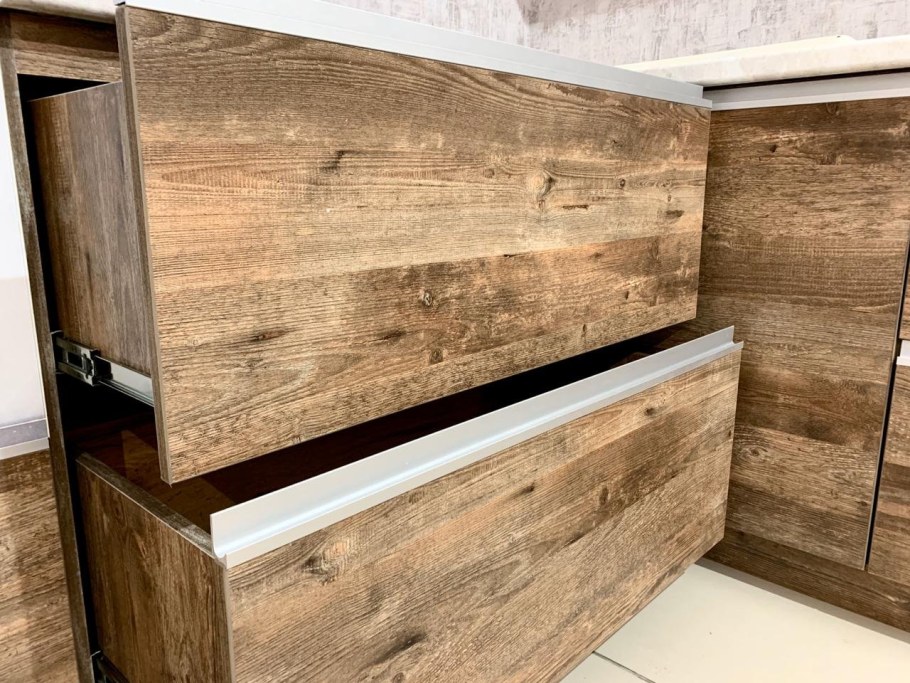 Столешница кедр 7052/FL дуб Вотан