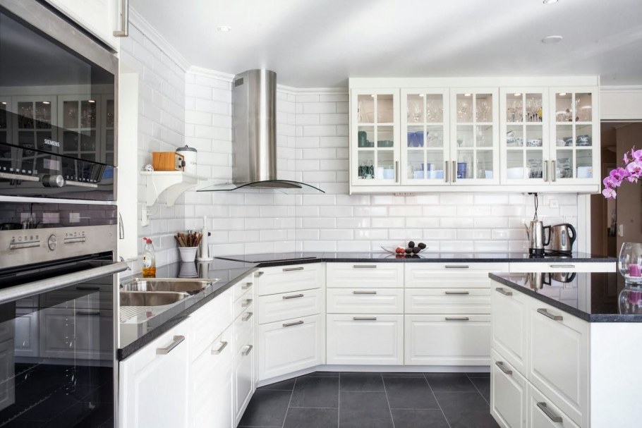 Белая кухня икеа