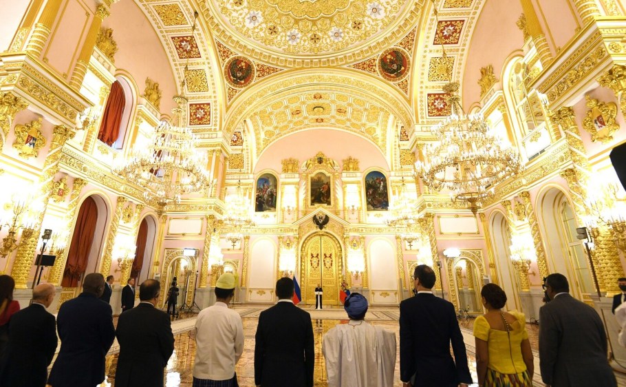 Путин в Александровском зале Кремля