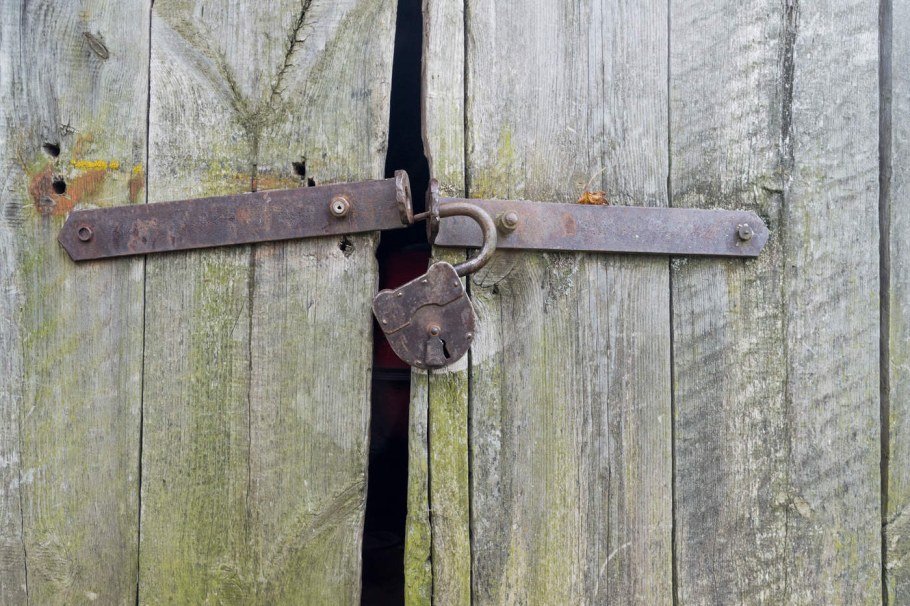Замок на сарай