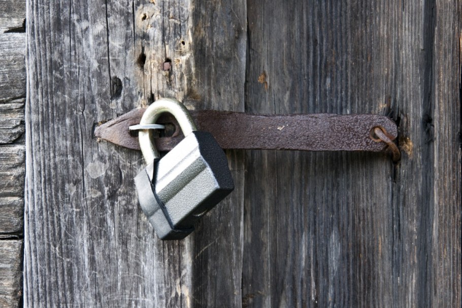 Амбарный замок