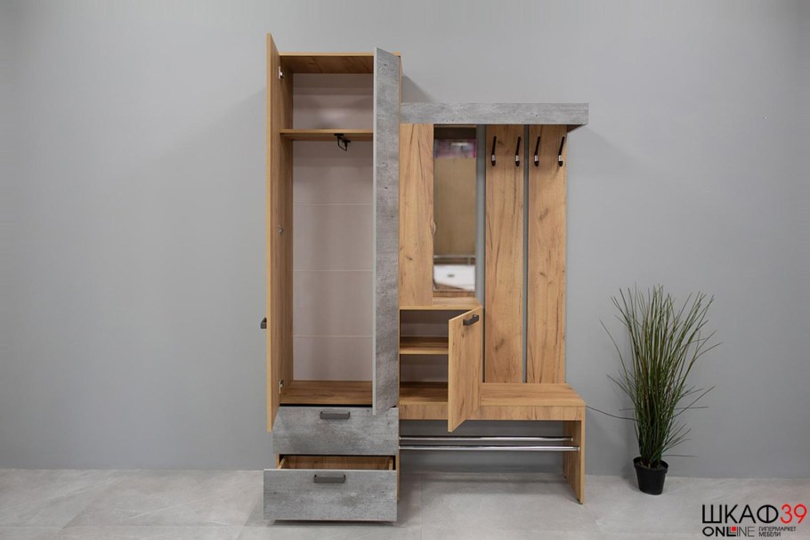 Прихожая Трамп (БТС)