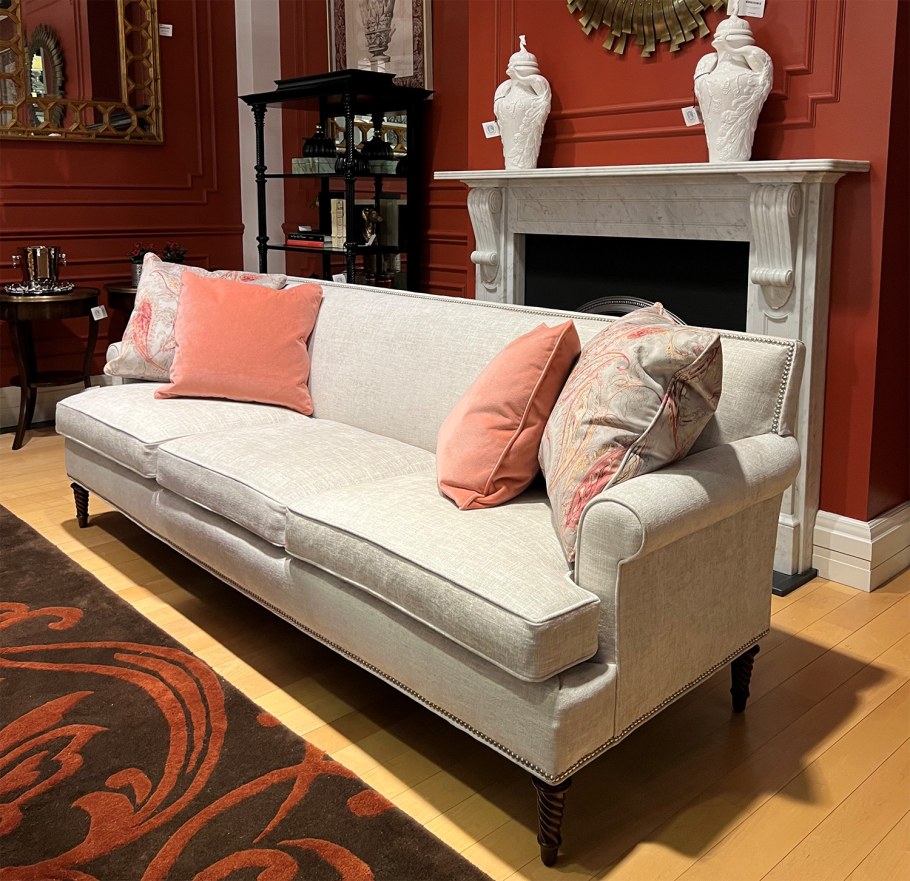 Дорогие диваны