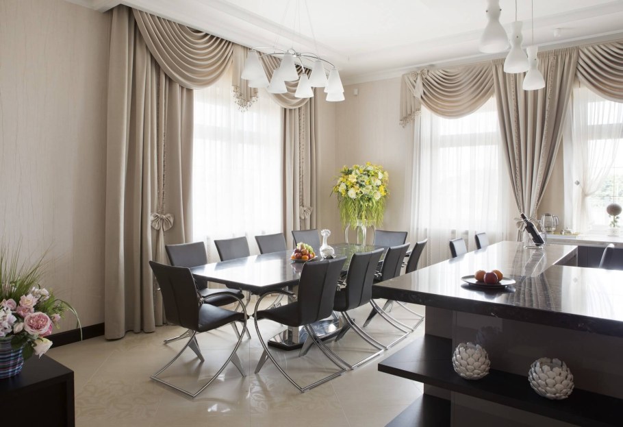 Кухня-гостиная шторы на 2 окна