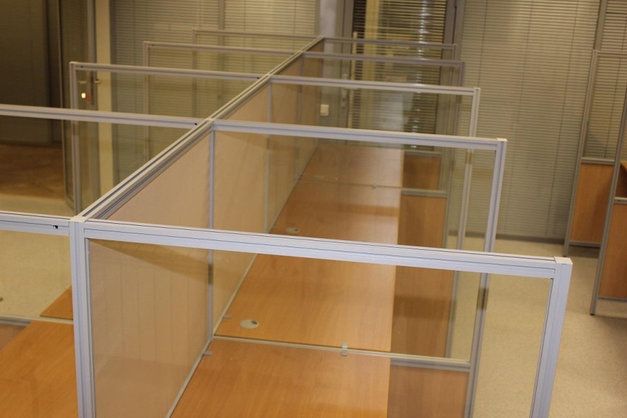 Оргстекло перегородка