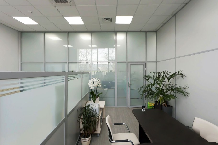 Прозрачные перегородки для офиса
