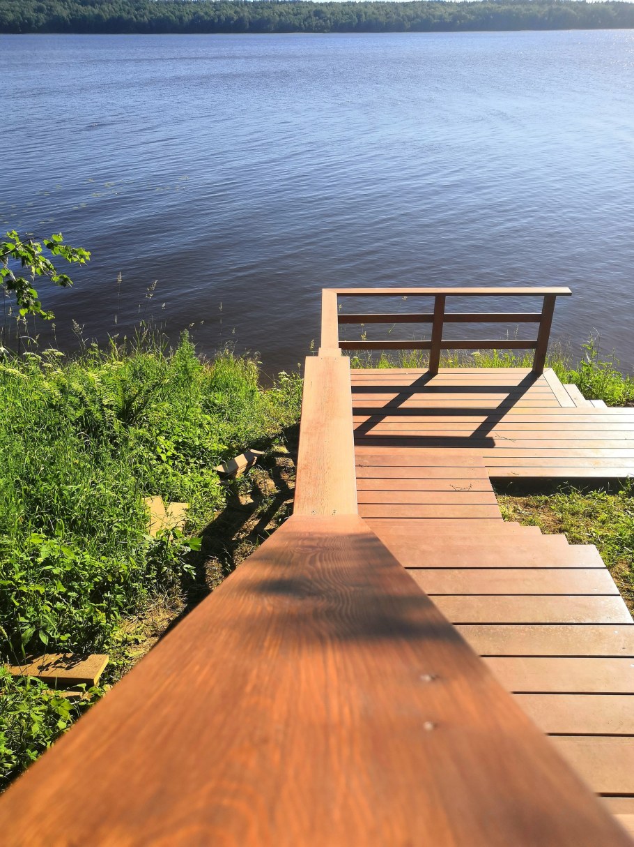 Спуск к реке