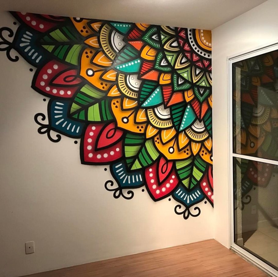 Расписанные стены