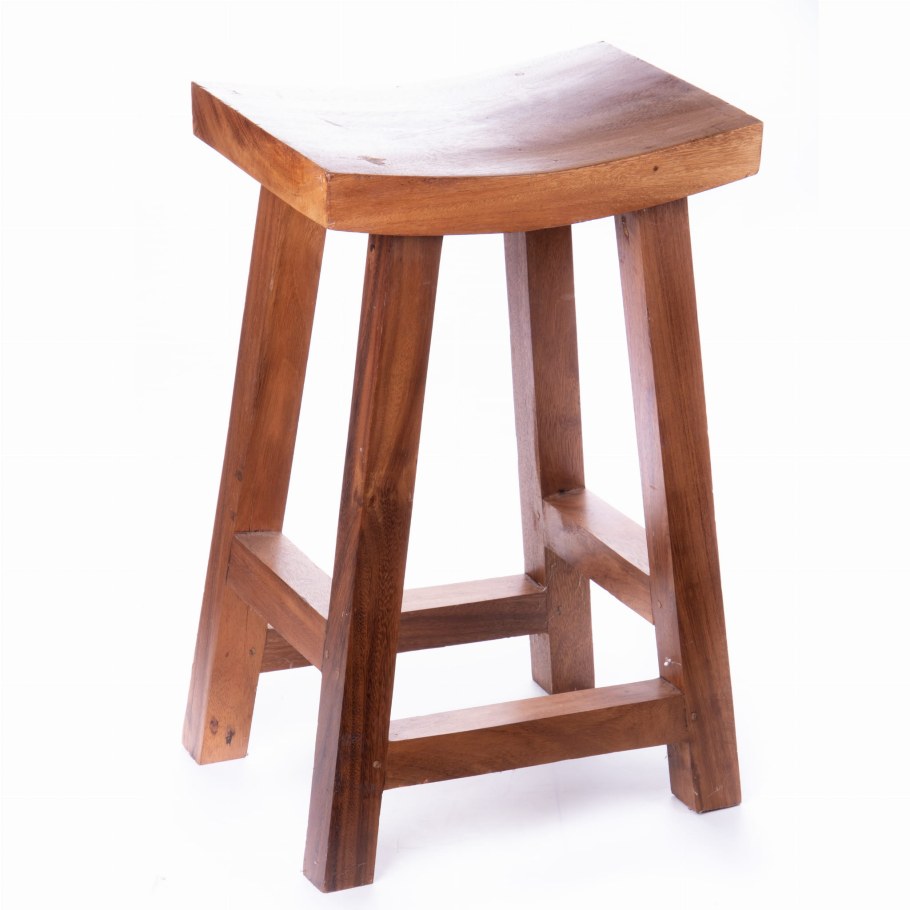 Табурет деревянный
