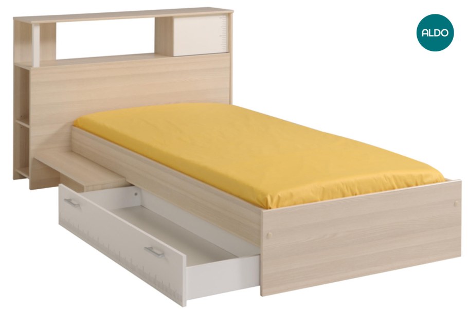 Одноместная кровать с полками