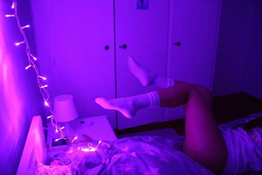 Фиолетовая Эстетика девушка